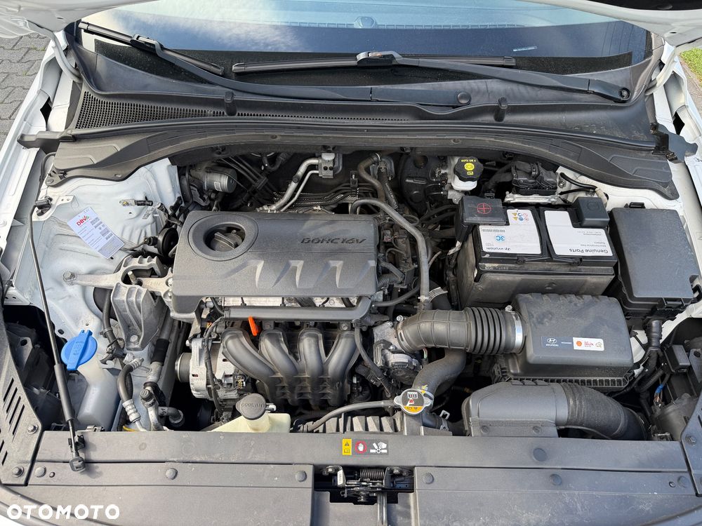 Hyundai i30 blue Kombi 1.4 Trend - 9