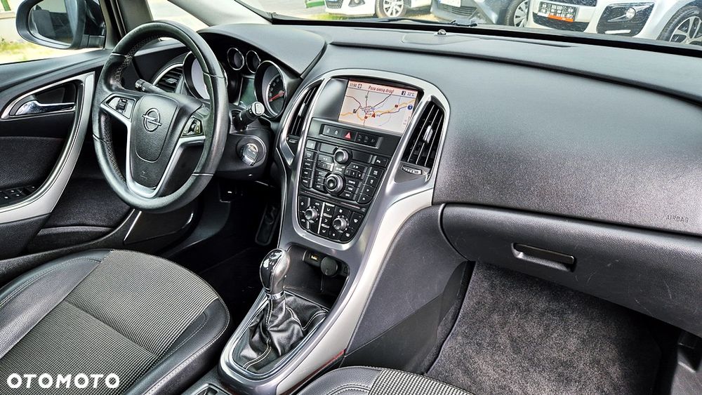 Opel Astra 1.4 T Cosmo - 35