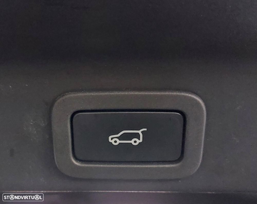 Jaguar F-Pace 2.0 i4D Prestige AWD - 45