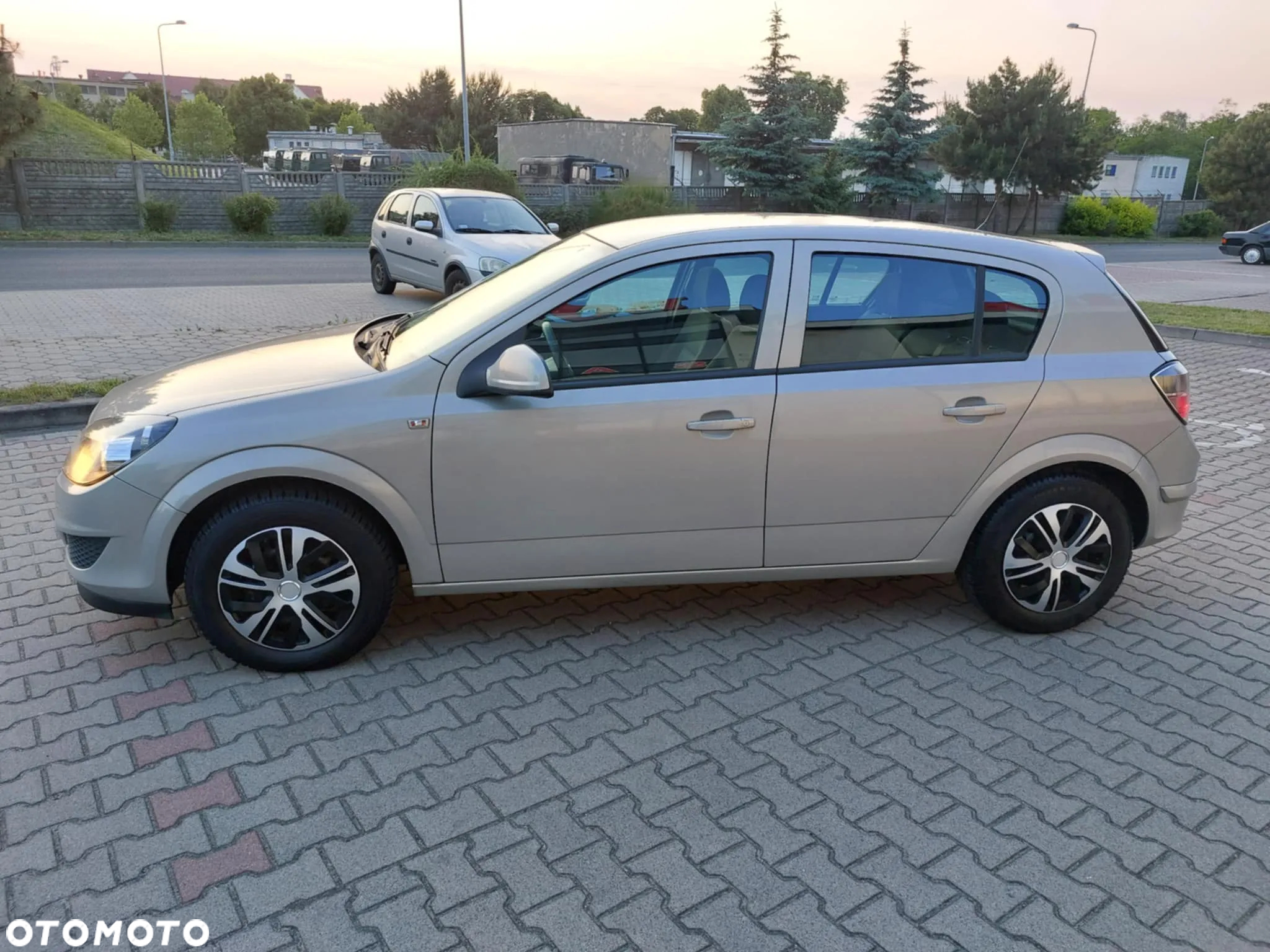 Opel Astra III 1.4 Essentia - 19