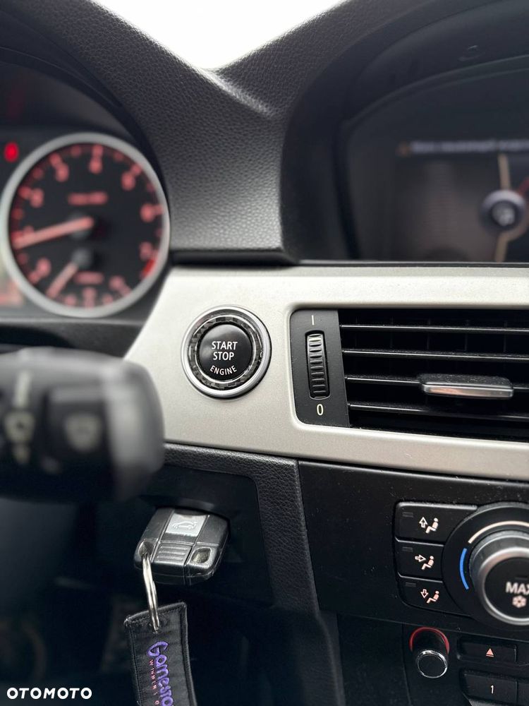 BMW Seria 3 - 31