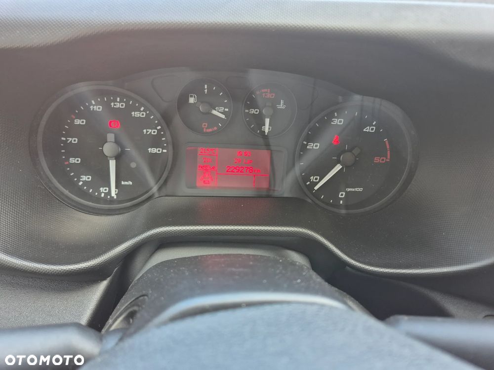 Iveco 35S16V (32724) - 19