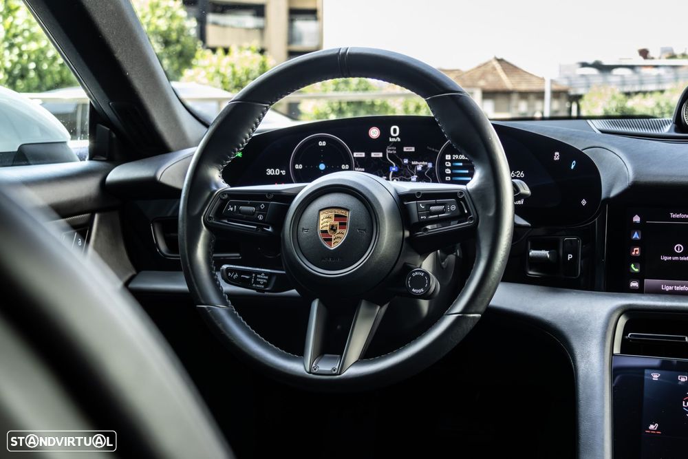 Porsche Taycan Bateria Performance Plus - 16