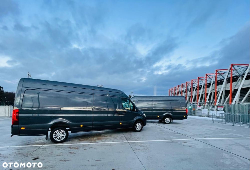 Mercedes-Benz SPRINTER - 11