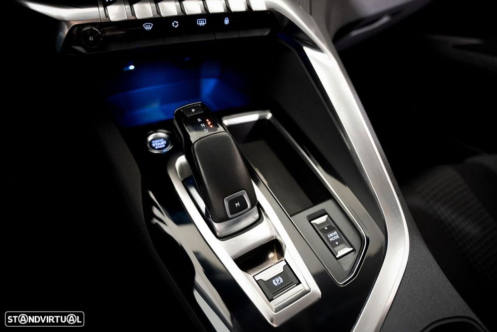 Peugeot 3008 1.2 PureTech Allure EAT8 - 10