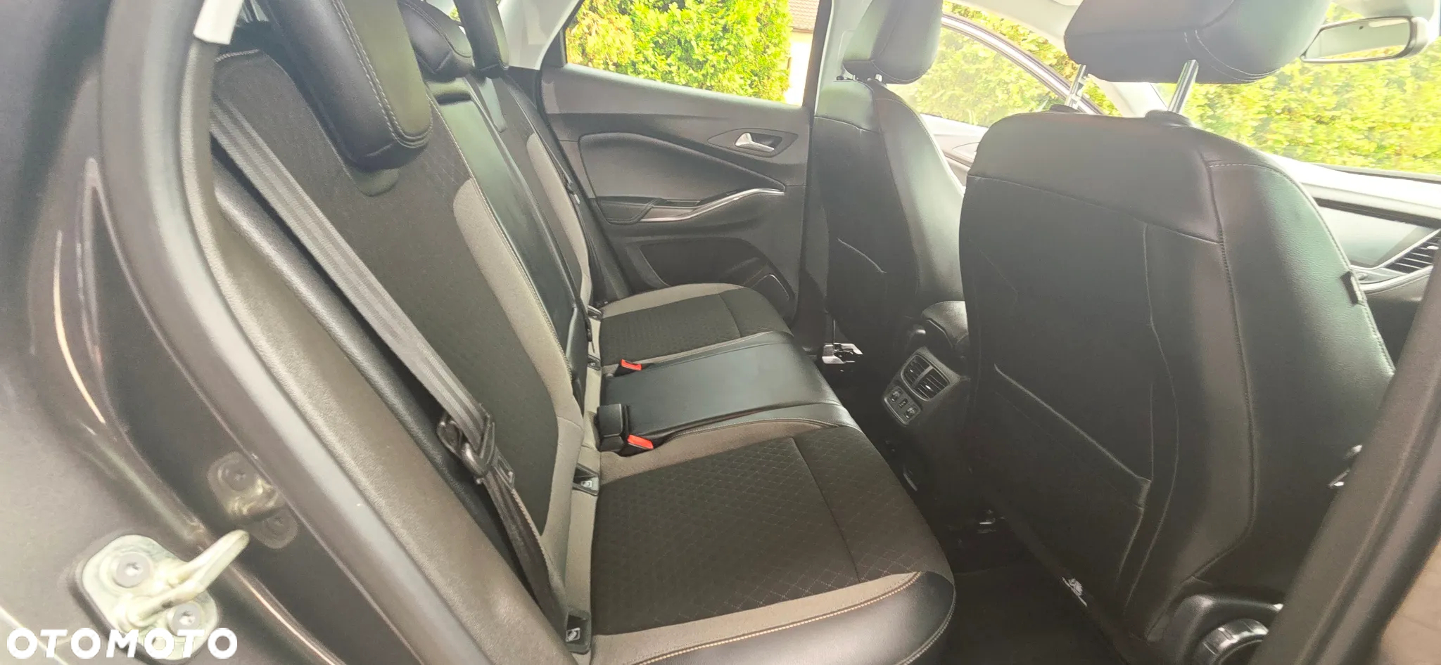 Opel Grandland X 1.5 D Start/Stop 2020 - 36
