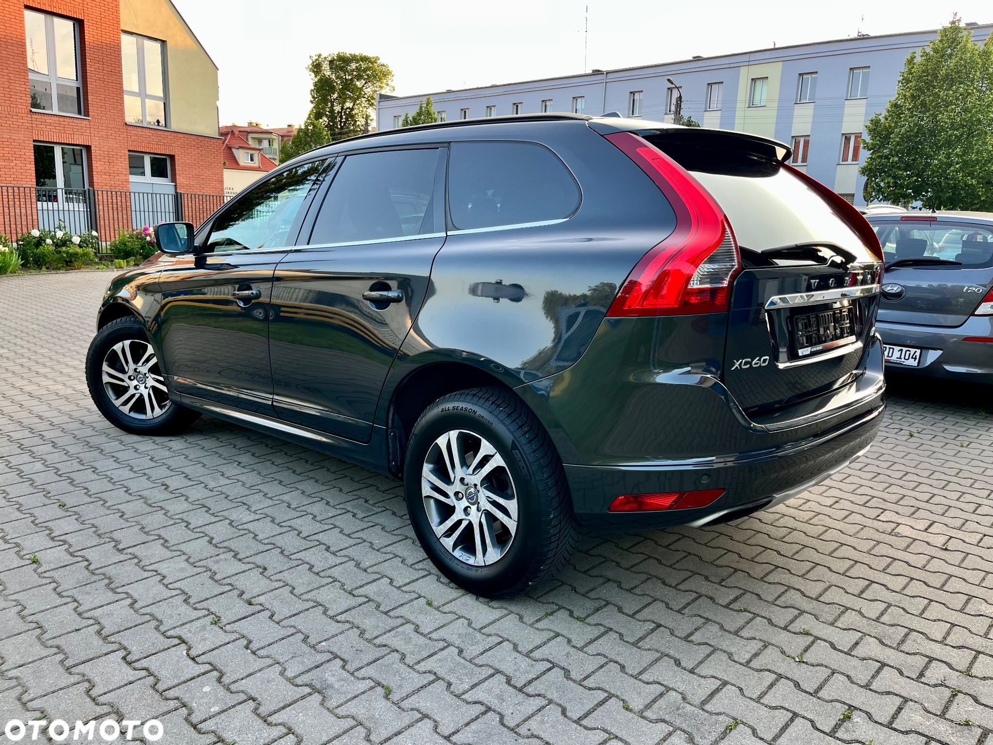 Volvo XC 60 D4 Momentum - 7