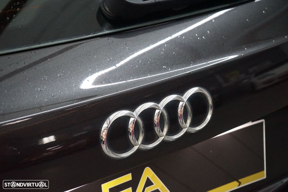 Audi A4 Avant 2.0 TDI DPF multitronic Ambition - 13