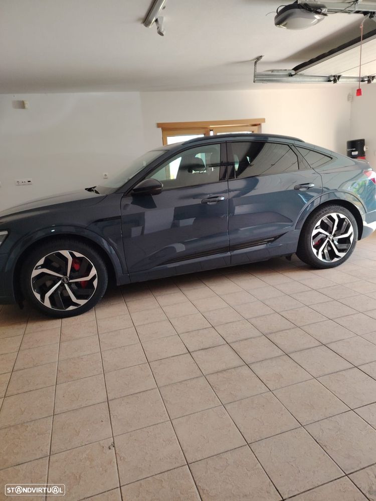Audi Q8 e-Tron Sportback 55 quattro S line - 4