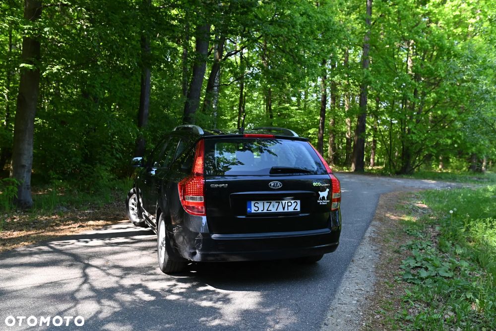 Kia Ceed 1.6 Comfort + - 3