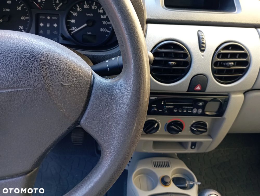 Renault Kangoo 1.2 16V Liberty - 19