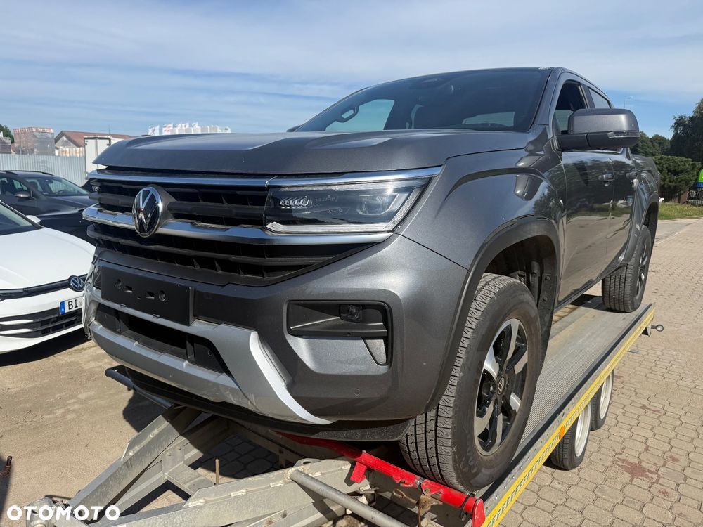 Volkswagen Amarok - 2