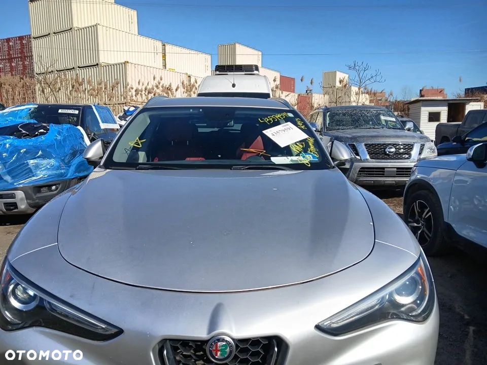 Alfa Romeo Stelvio - 34