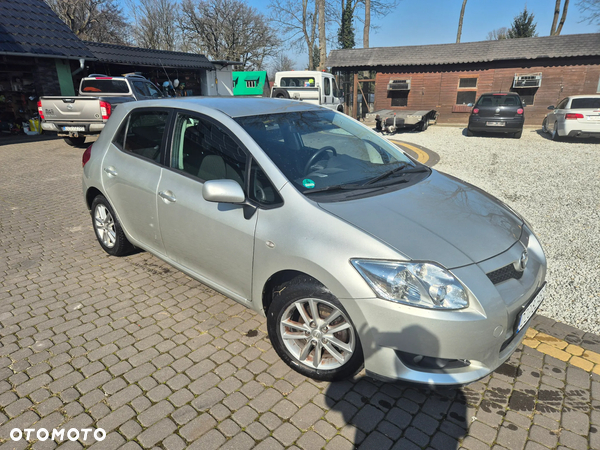 Toyota Auris 1.33 VVT-i Life