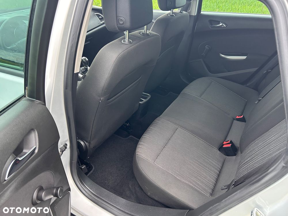 Opel Astra 1.4 T Cosmo - 11