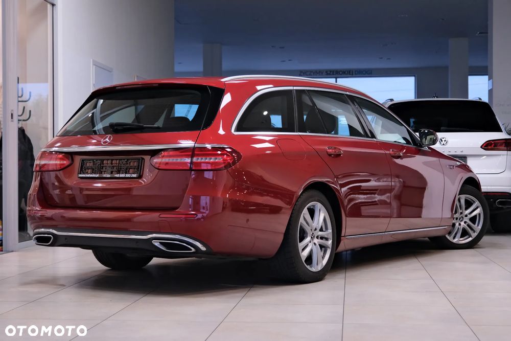 Mercedes-Benz Klasa E 220 d 4Matic 9G-TRONIC - 8