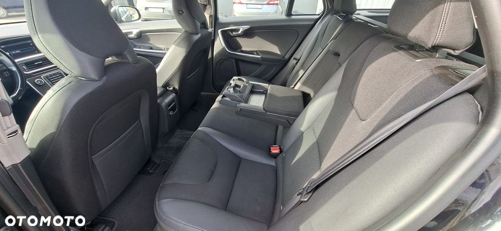Volvo V60 - 20