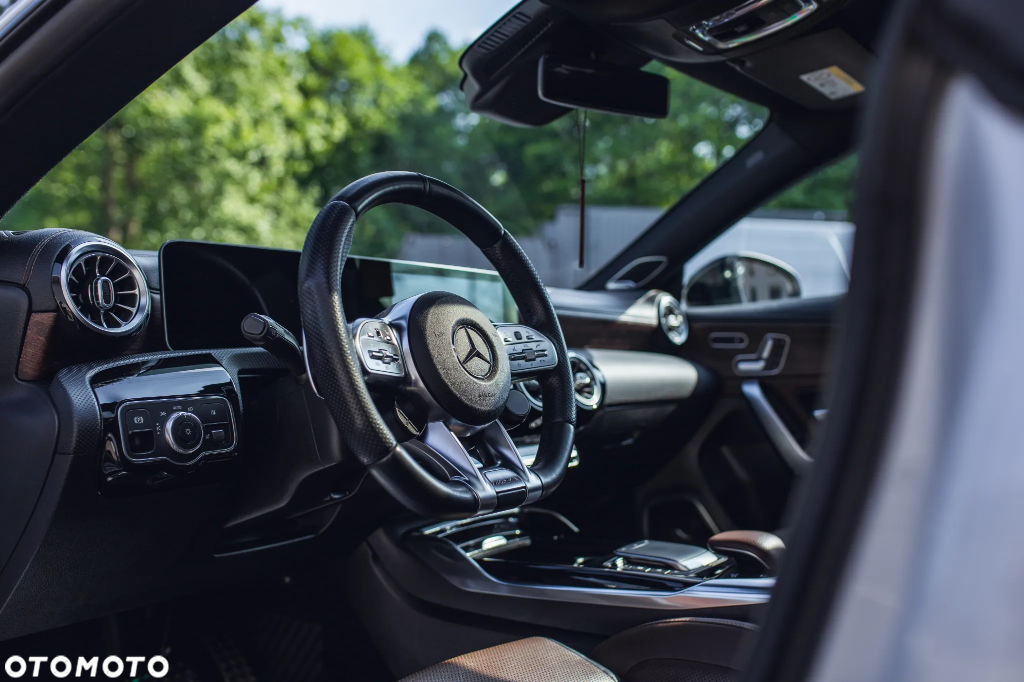 Mercedes-Benz CLA AMG 35 4-Matic 7G-DCT - 13