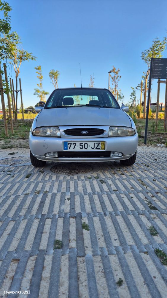 Ford Fiesta 1.25 Techno - 1