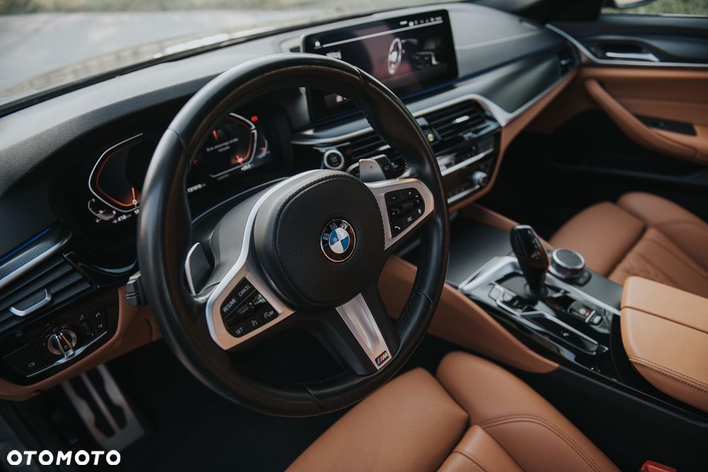 BMW Seria 5 520i - 18