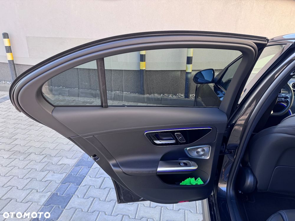 Mercedes-Benz Klasa C 300 d 9G-TRONIC Edition AMG Line - 22