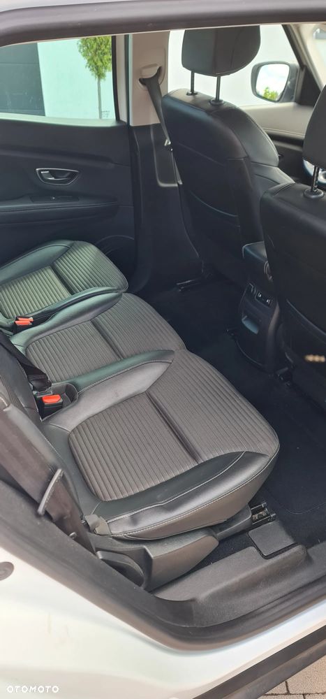 Renault Scenic ENERGY TCe 140 LIMITED - 9