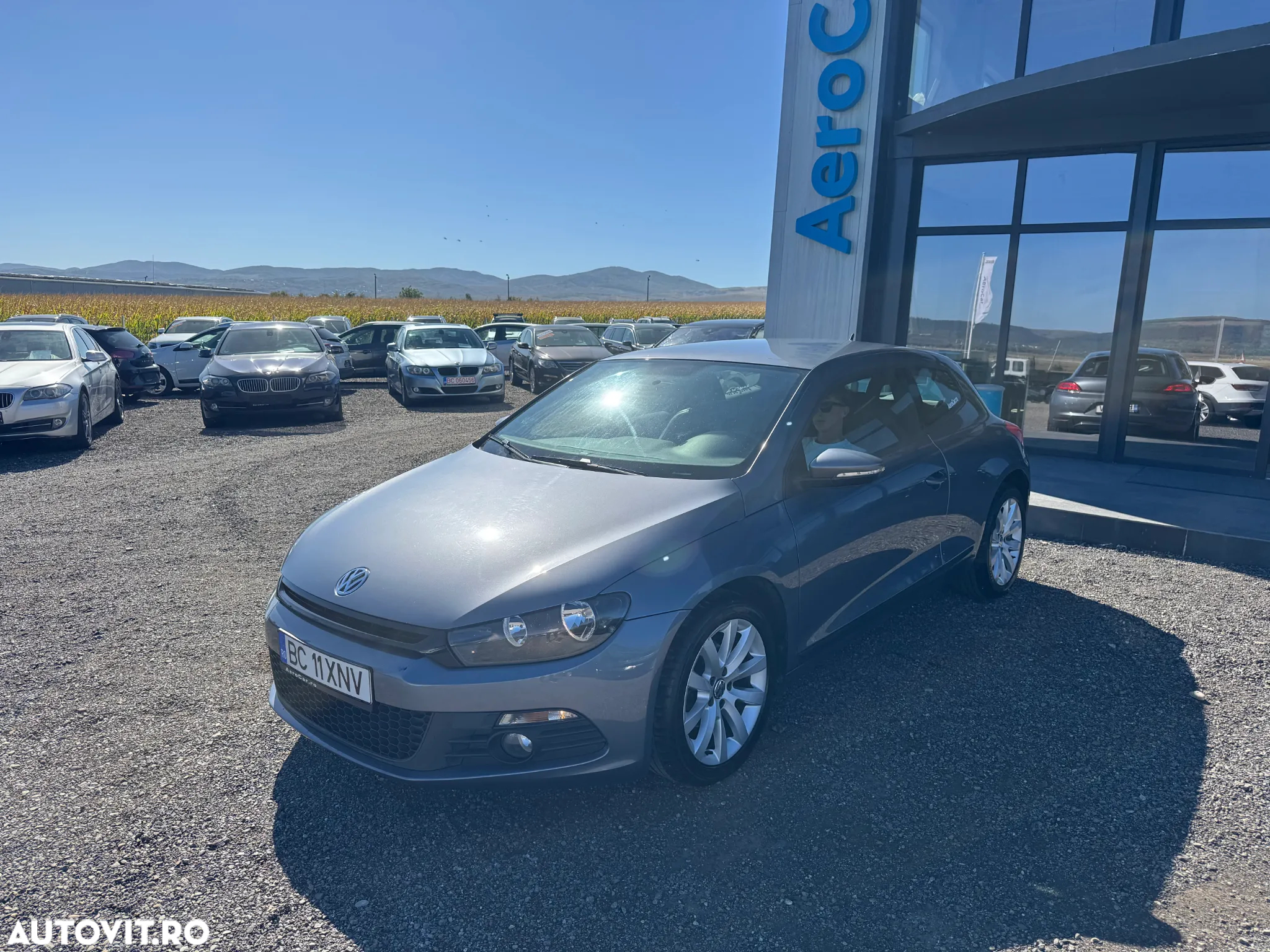 Volkswagen Scirocco 2.0 TDI DPF DSG - 5