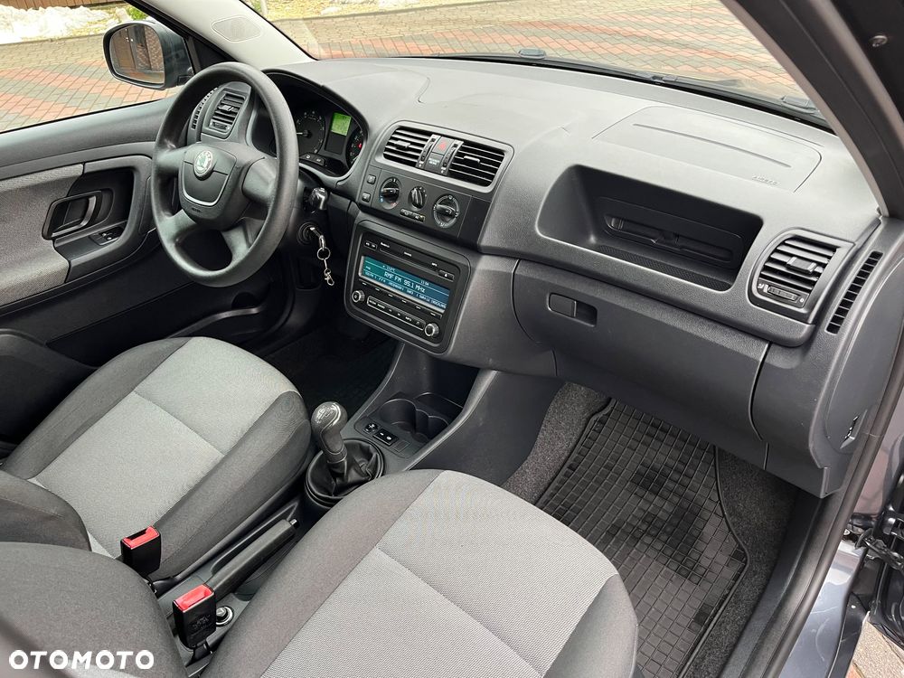 Skoda Fabia - 23