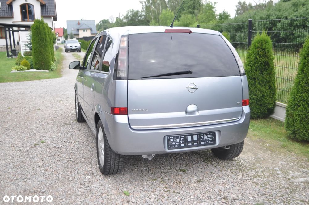 Opel Meriva 1.6 16V Cosmo - 10