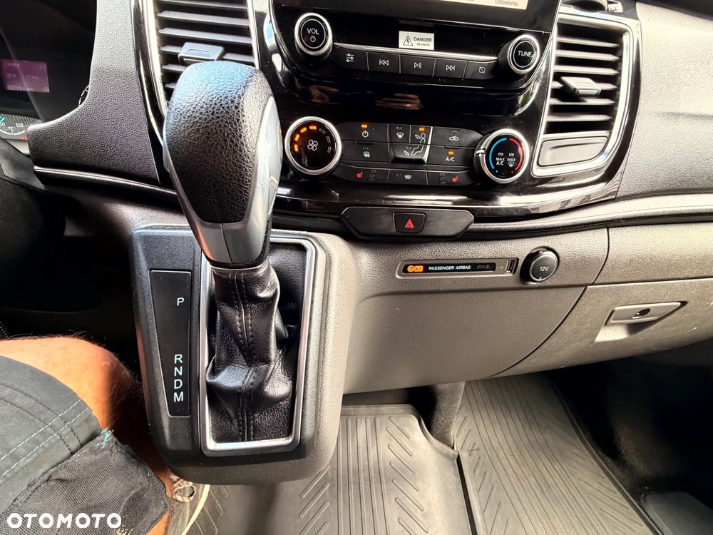 Ford Transit Custom - 13