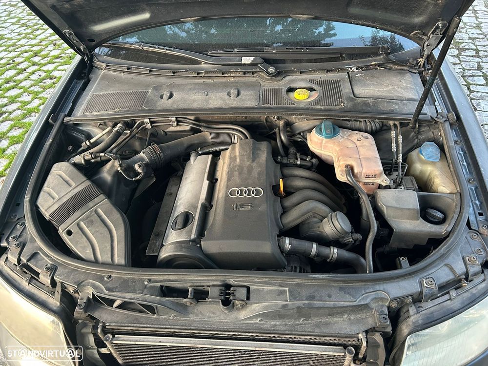 Audi A4 1.6 - 4