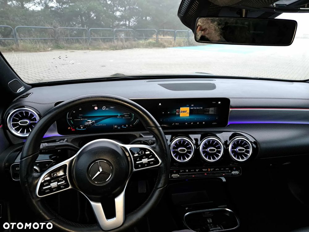 Mercedes-Benz CLA 250 7G-DCT AMG Line - 4