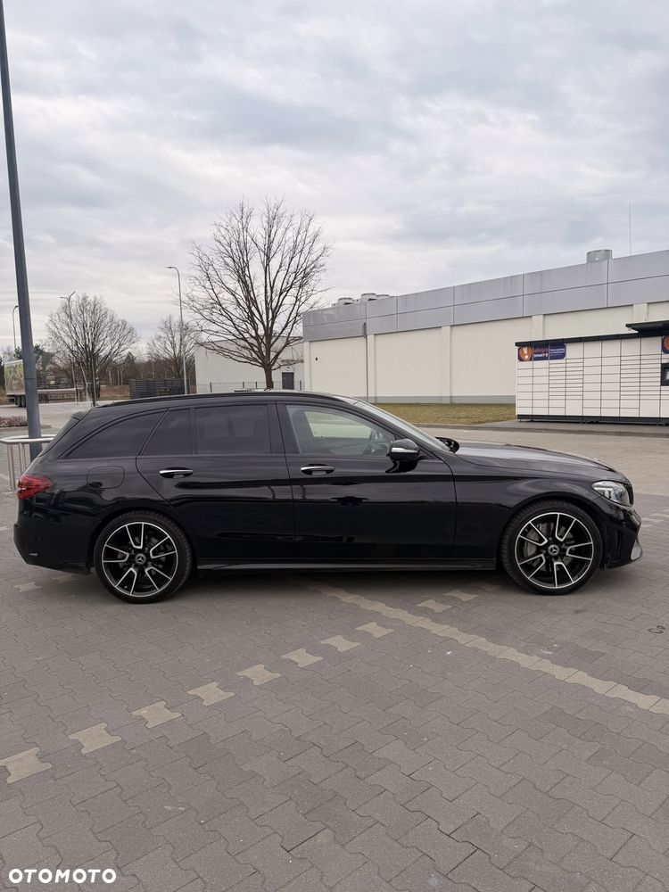 Mercedes-Benz Klasa C 300 d 4MATIC 9G-TRONIC - 3