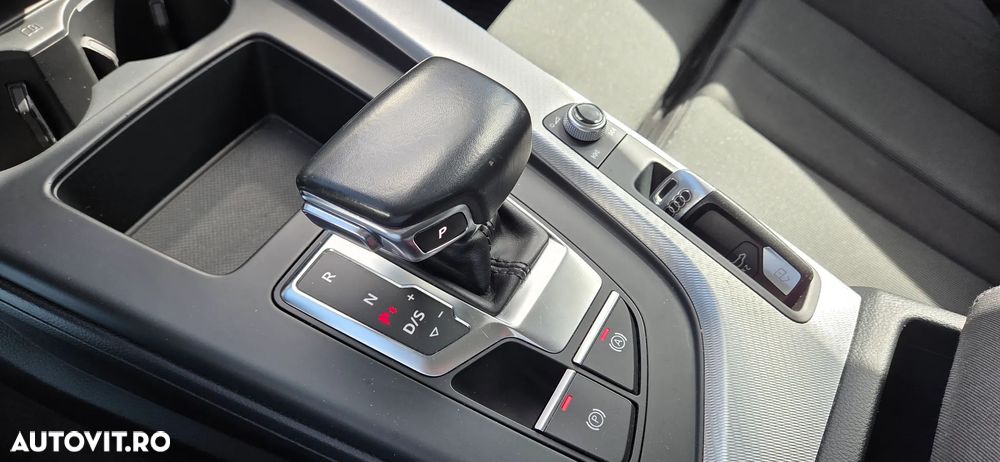Audi A4 40 TDI quattro S tronic Advanced - 18