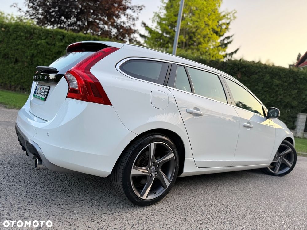 Volvo V60 T4 Geartronic Powershift RDesign - 18