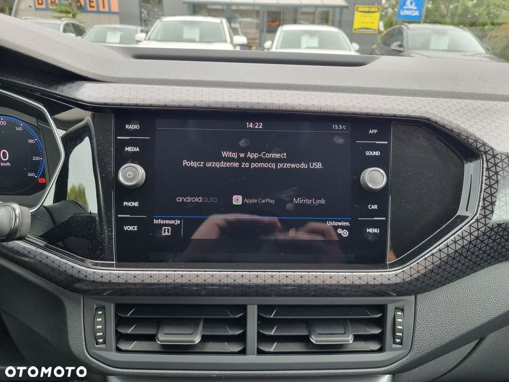Volkswagen T-Cross 1.6 TDI SCR DSG Style - 28