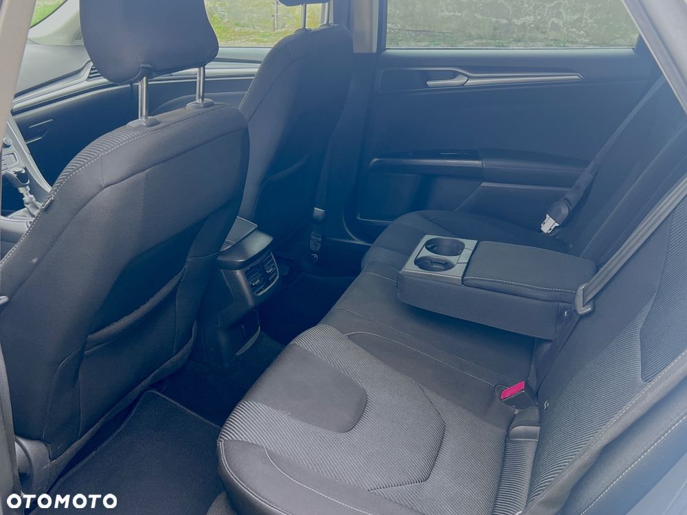 Ford Mondeo 2.0 TDCi Titanium - 9
