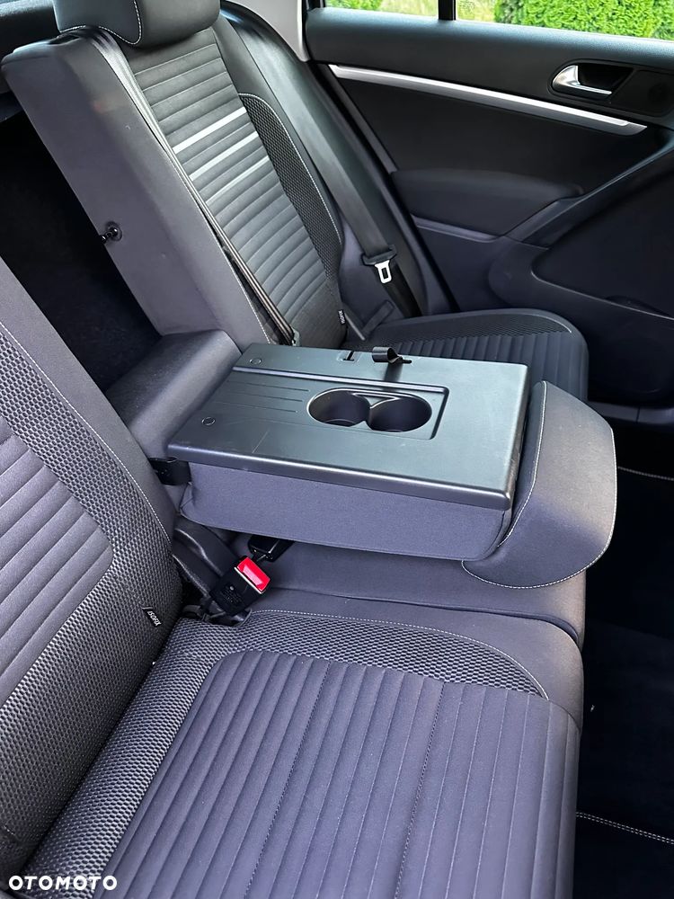 Volkswagen Tiguan 2.0 TDI DPF BlueMotion Technology Cup Sport & Style - 12