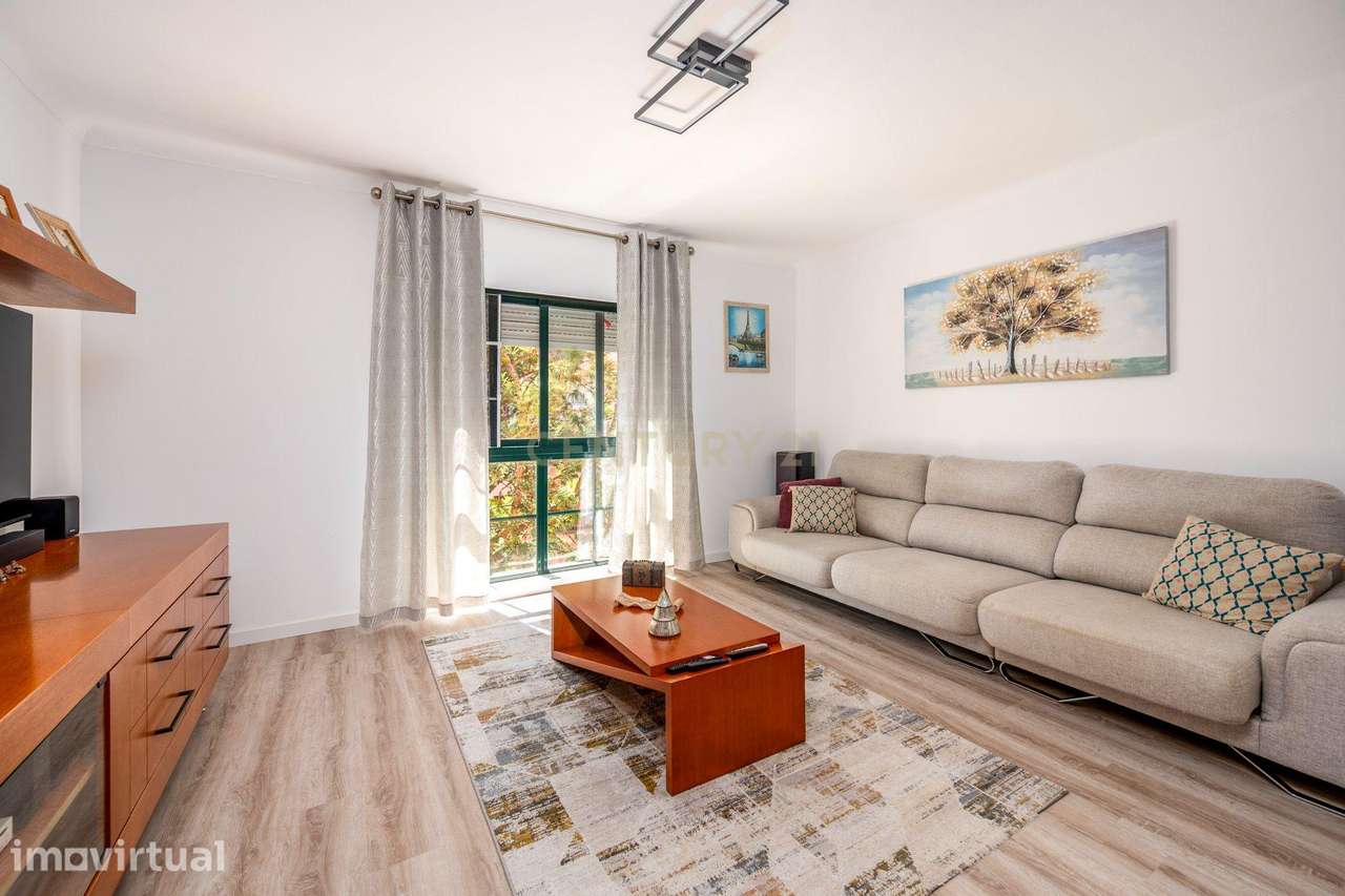 Apartamento T2 renovado em Algueirão Mem Martins, Sintra - Grande imagem: 5/19