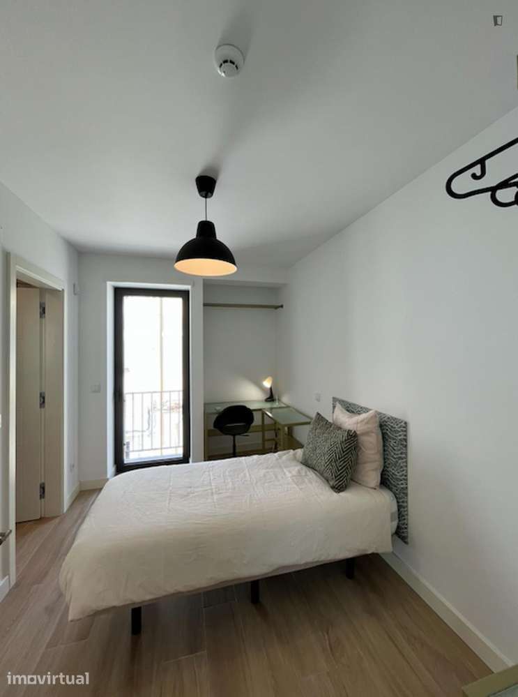 Quarto - localizado em Benfica Lisbon - Grande imagem: 3/15