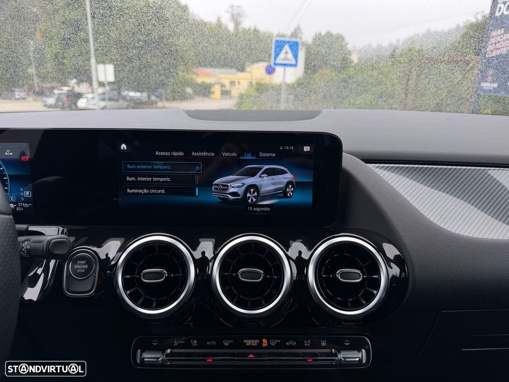 Mercedes-Benz GLA 250 - 31