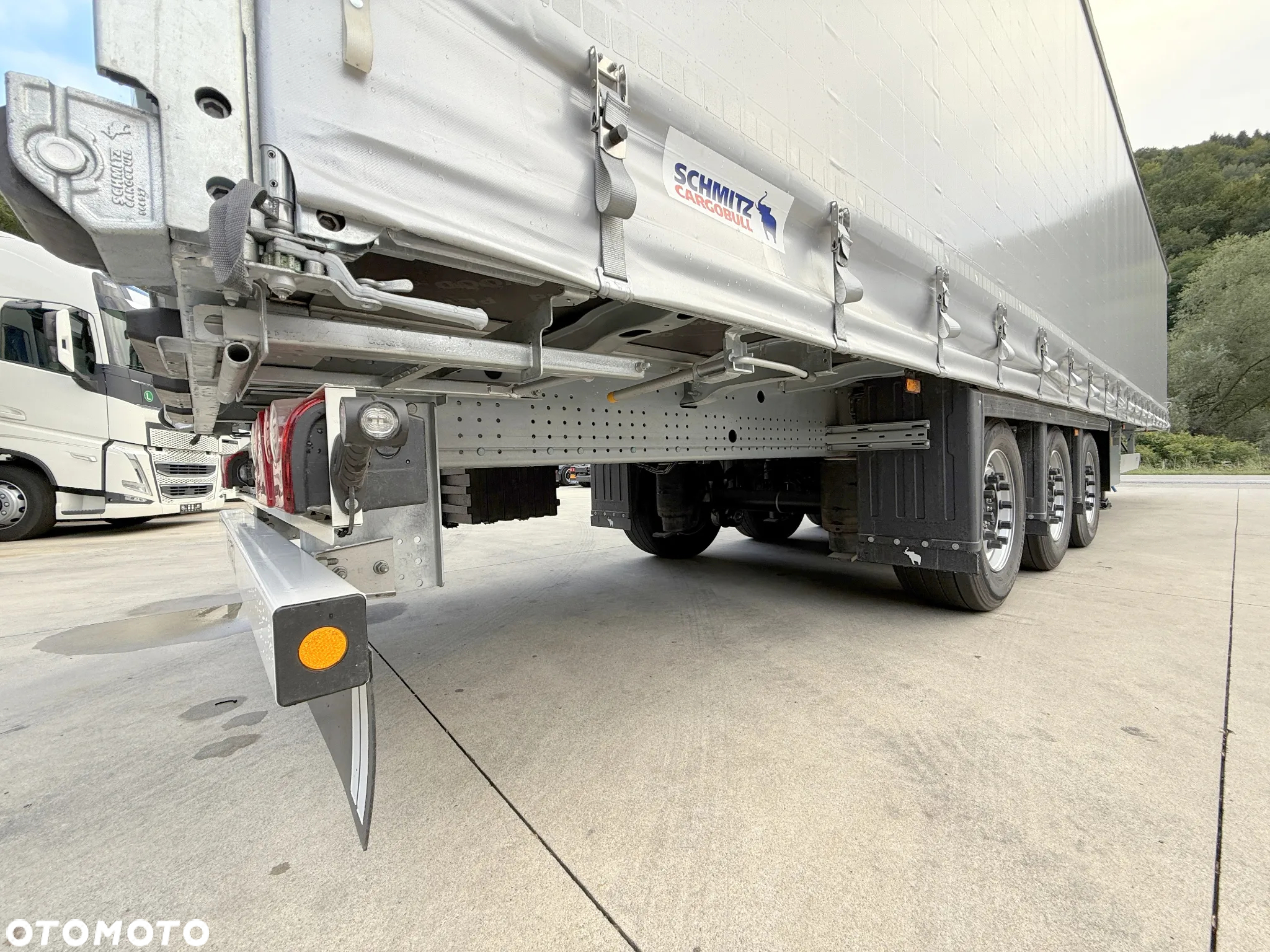 Schmitz Cargobull MEGA VARIOS - 18