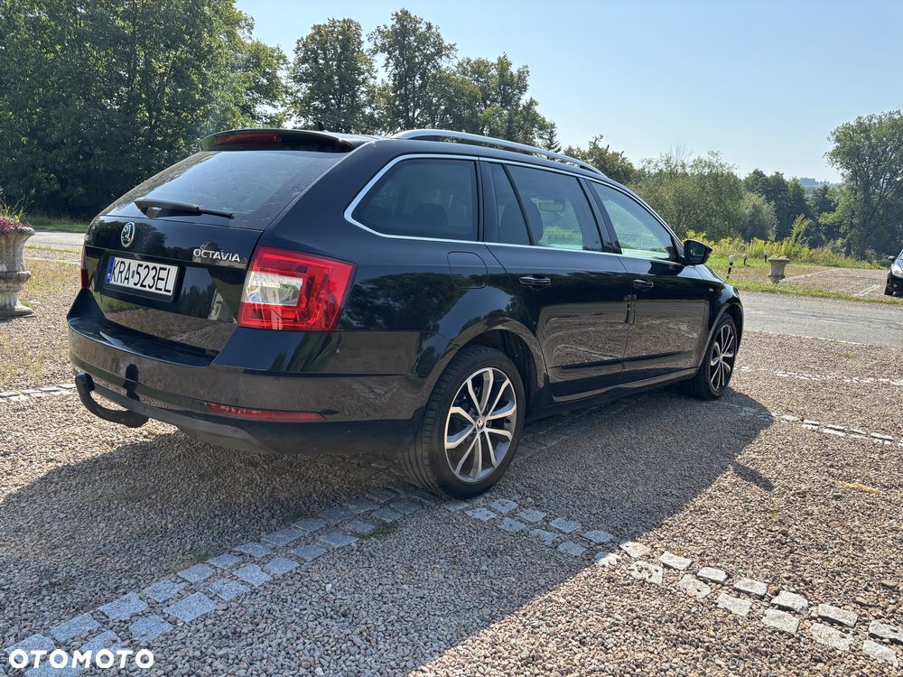 Skoda Octavia 2.0 TDI (Green tec) DSG Ambition - 10