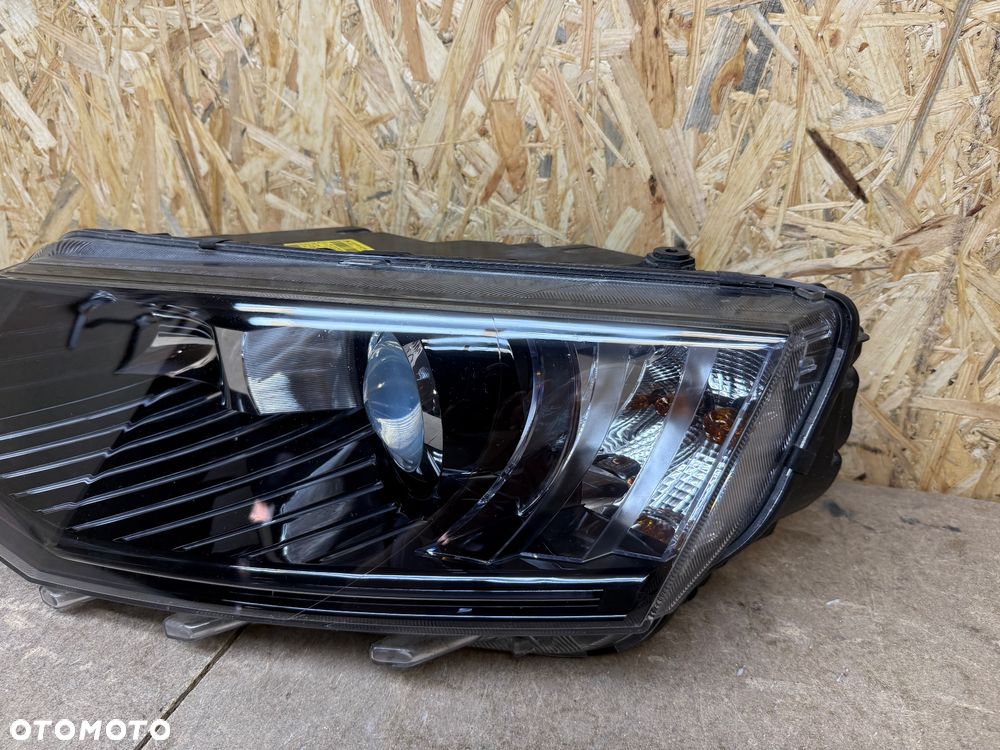 LAMPA LEWA XENON LED SKODA OCTAVIA III 5E1941015B - 13