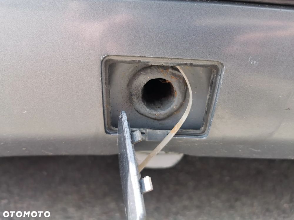 Mercedes-Benz Klasa E 220 - 19