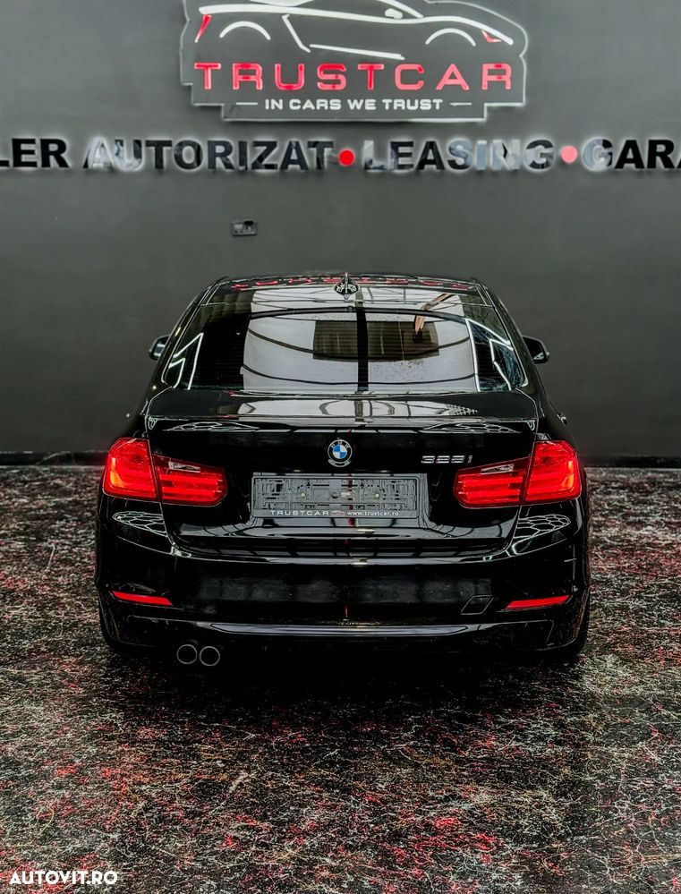 BMW Seria 3 328i Aut. Sport Line - 5