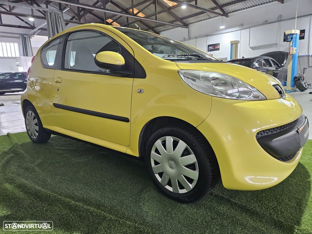 Peugeot 107 1.0 Active 2-Tronic - 4