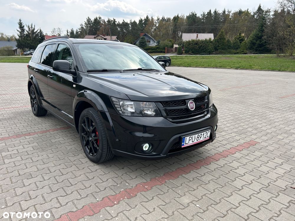 Fiat Freemont 2.0 Multijet Black Code AWD - 4