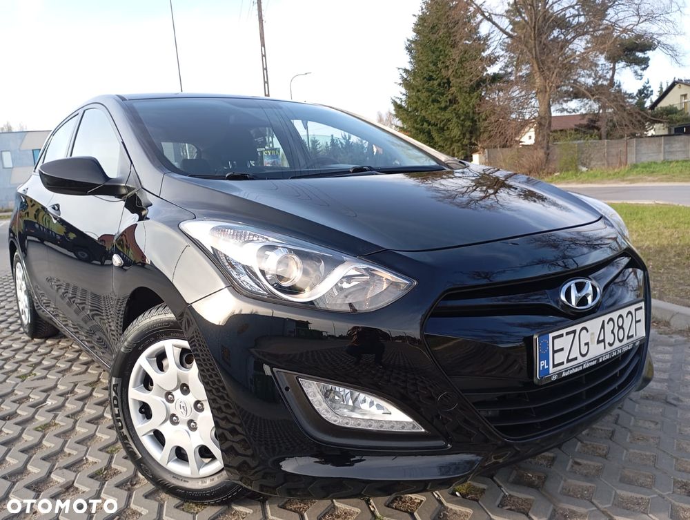 Hyundai i30 1.4 Premium - 12