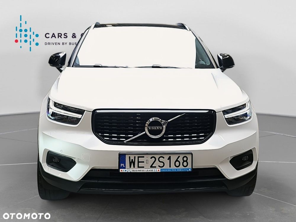 Volvo XC 40 T3 R-Design - 4